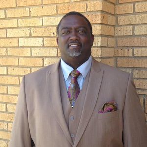 Meet your Posher, Alphonzo